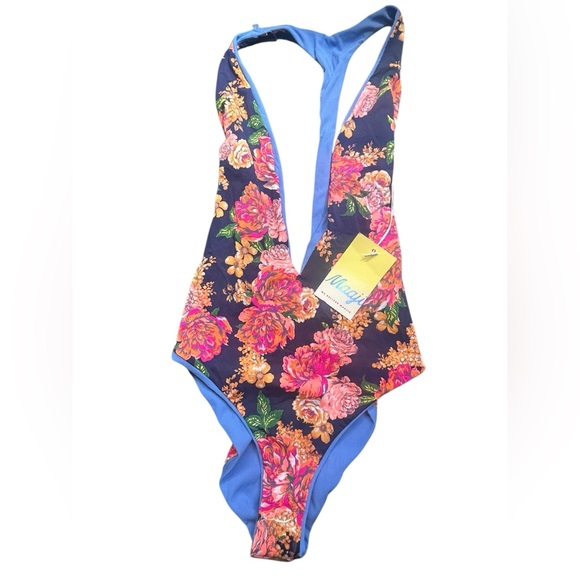 MAAJI Blue Ribbed Tiki Reversible floral Cheeky One Piece
Swimsuit NWT - Picture 5 of 8